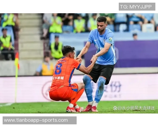 大连英博迎来拉布亚德归队训练全力备战明日集结